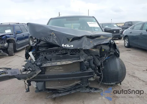 2022 Kia Soul Lx z USA, uszkodzony, nr VIN KNDJ23AU4N7153593